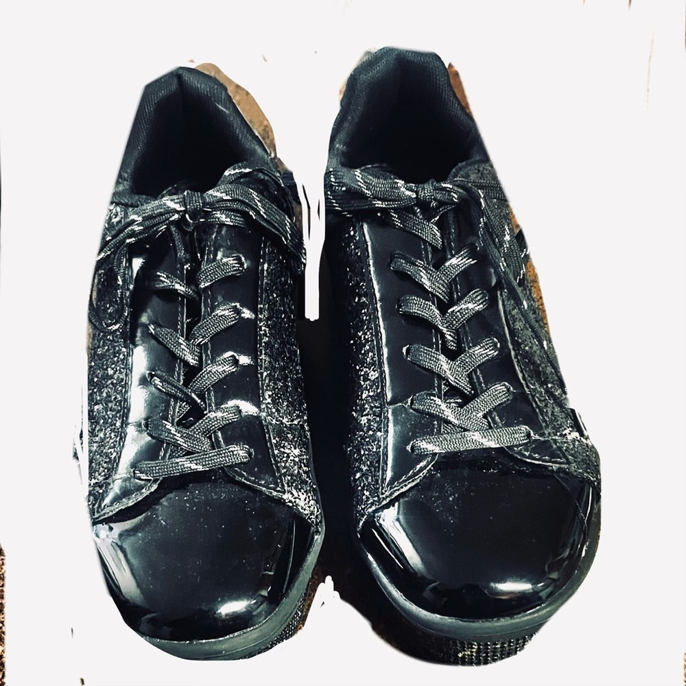 UUBARIS Rhinestone Sneakers - Picture 3 of 5